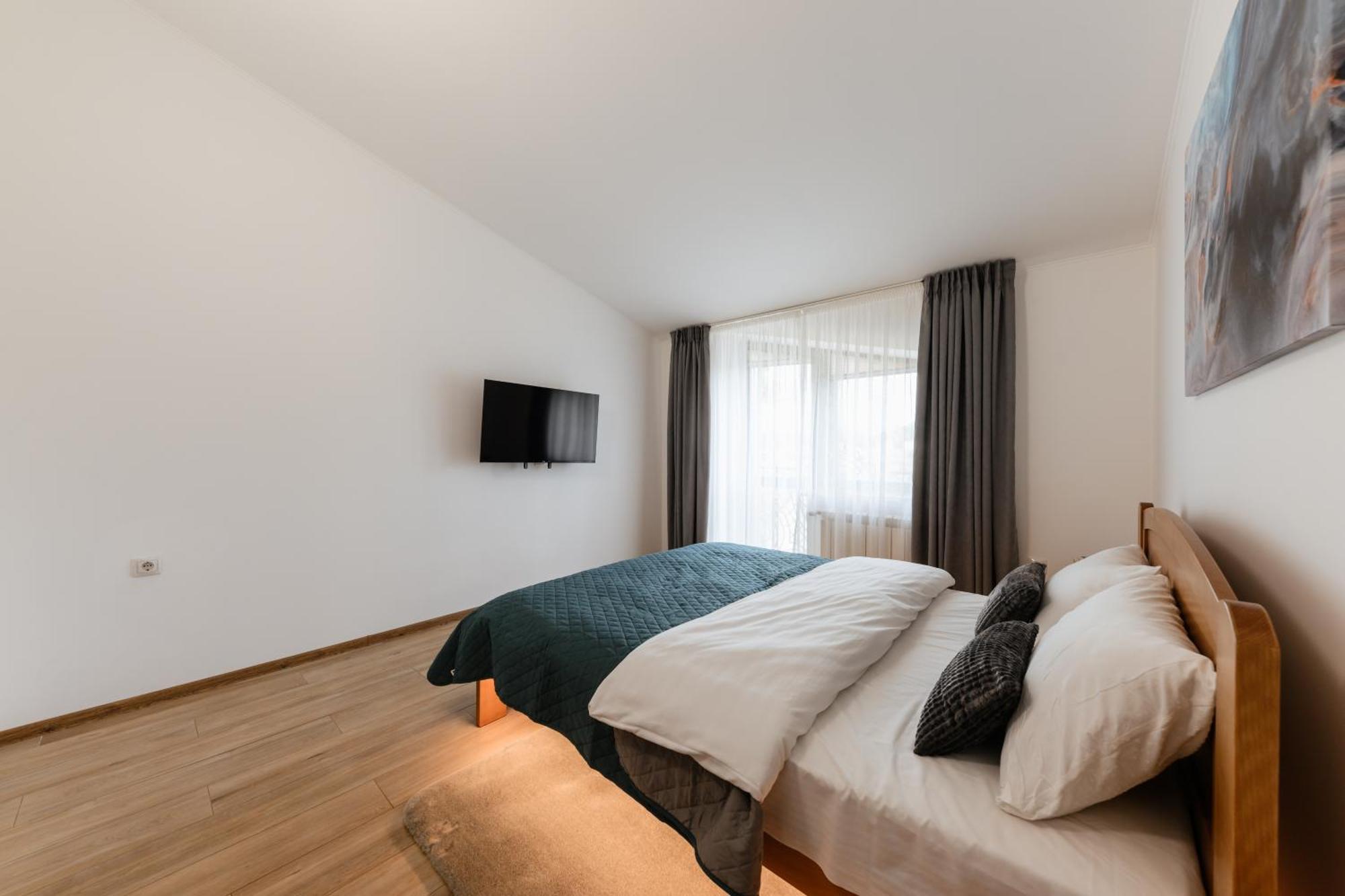 Luxury Apartments Uzhorod Экстерьер фото