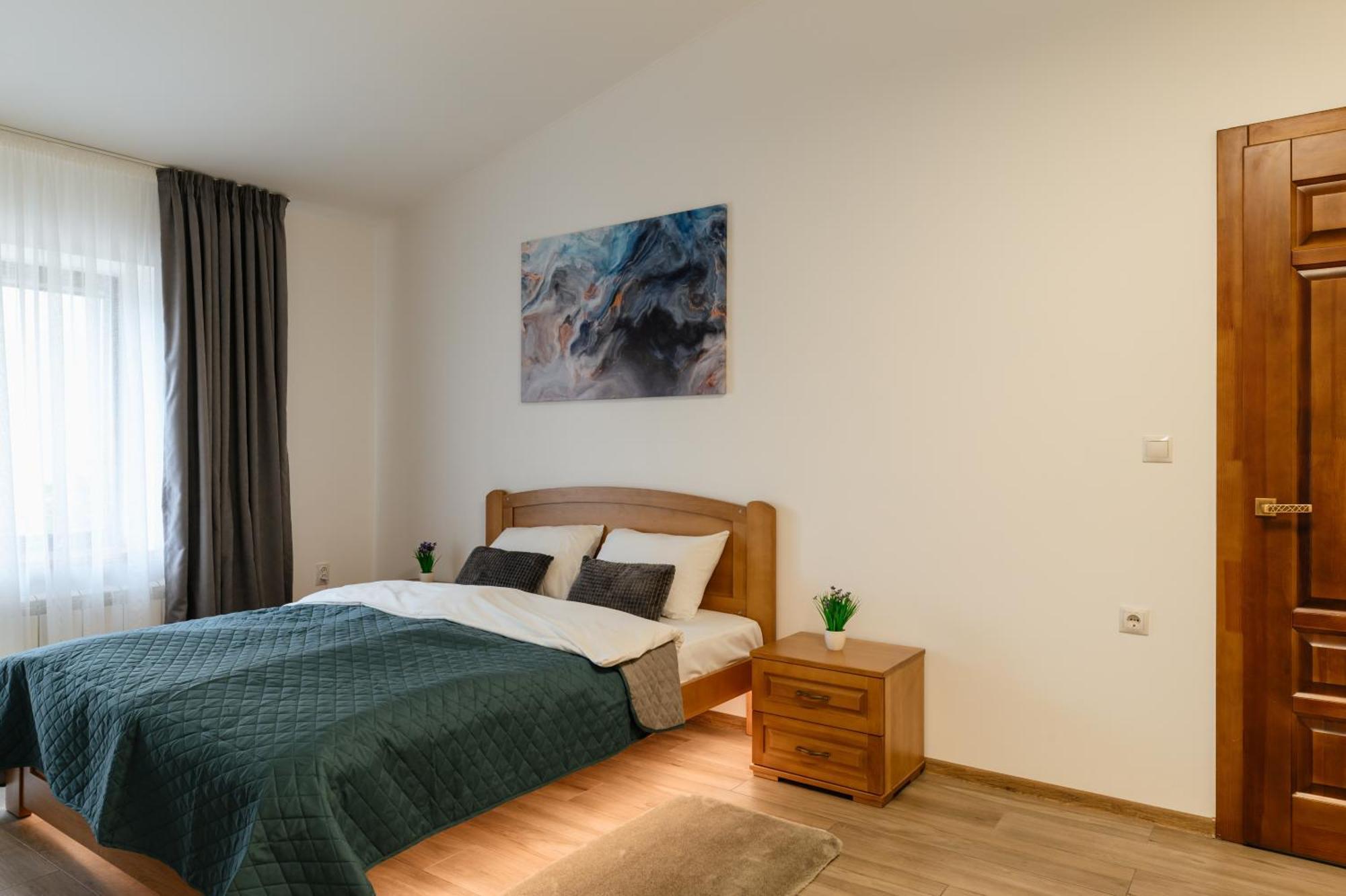 Luxury Apartments Uzhorod Экстерьер фото