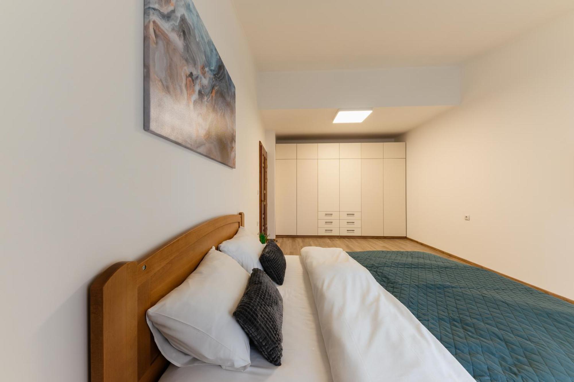 Luxury Apartments Uzhorod Экстерьер фото